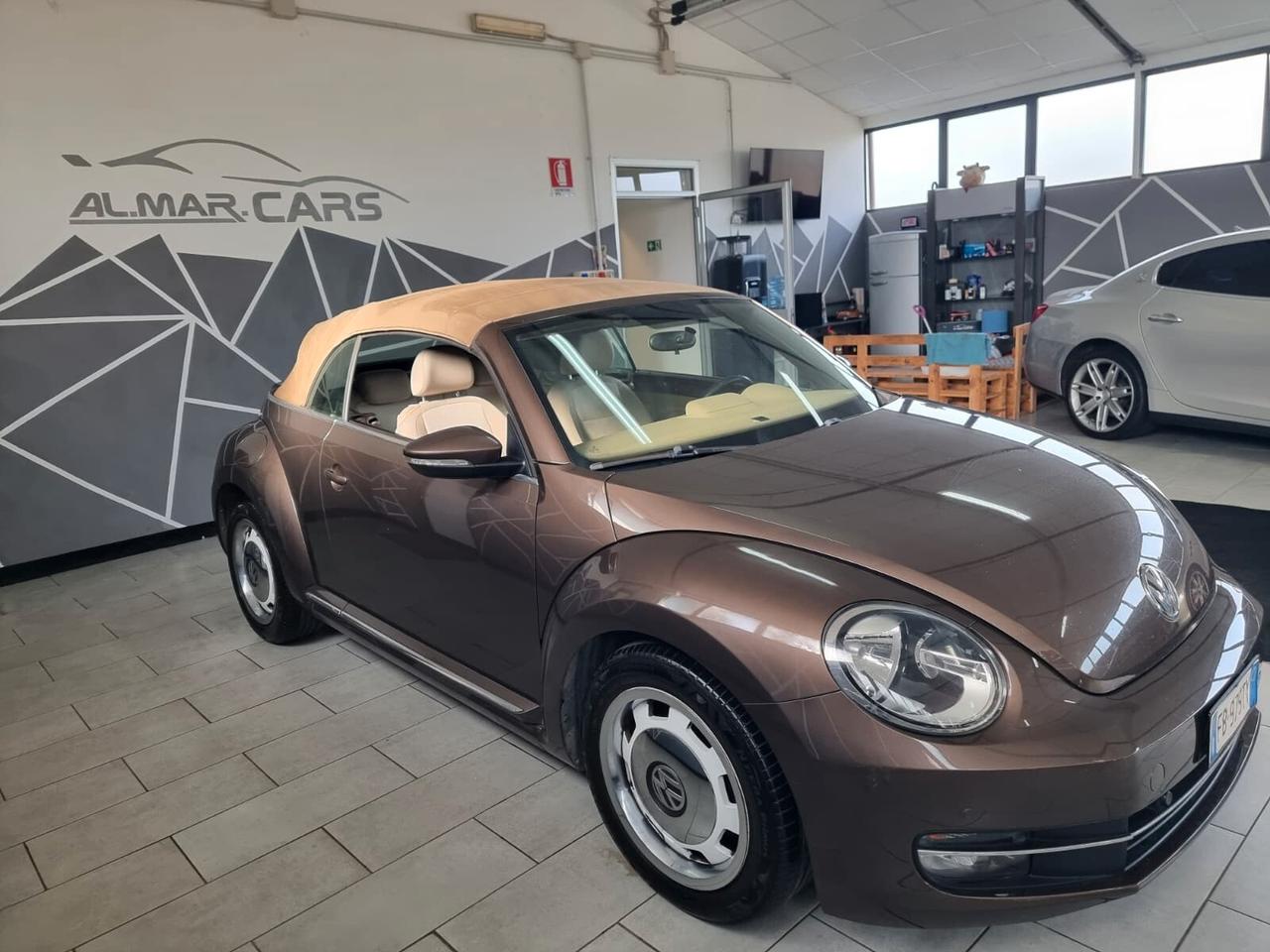 Volkswagen Maggiolino Cabrio 2.0 TDI Design NEOPATENTATI