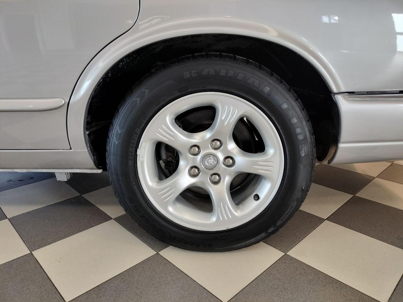 JAGUAR XJ 3.2 SE EXECUTIVE Automatica * Finanziabile *