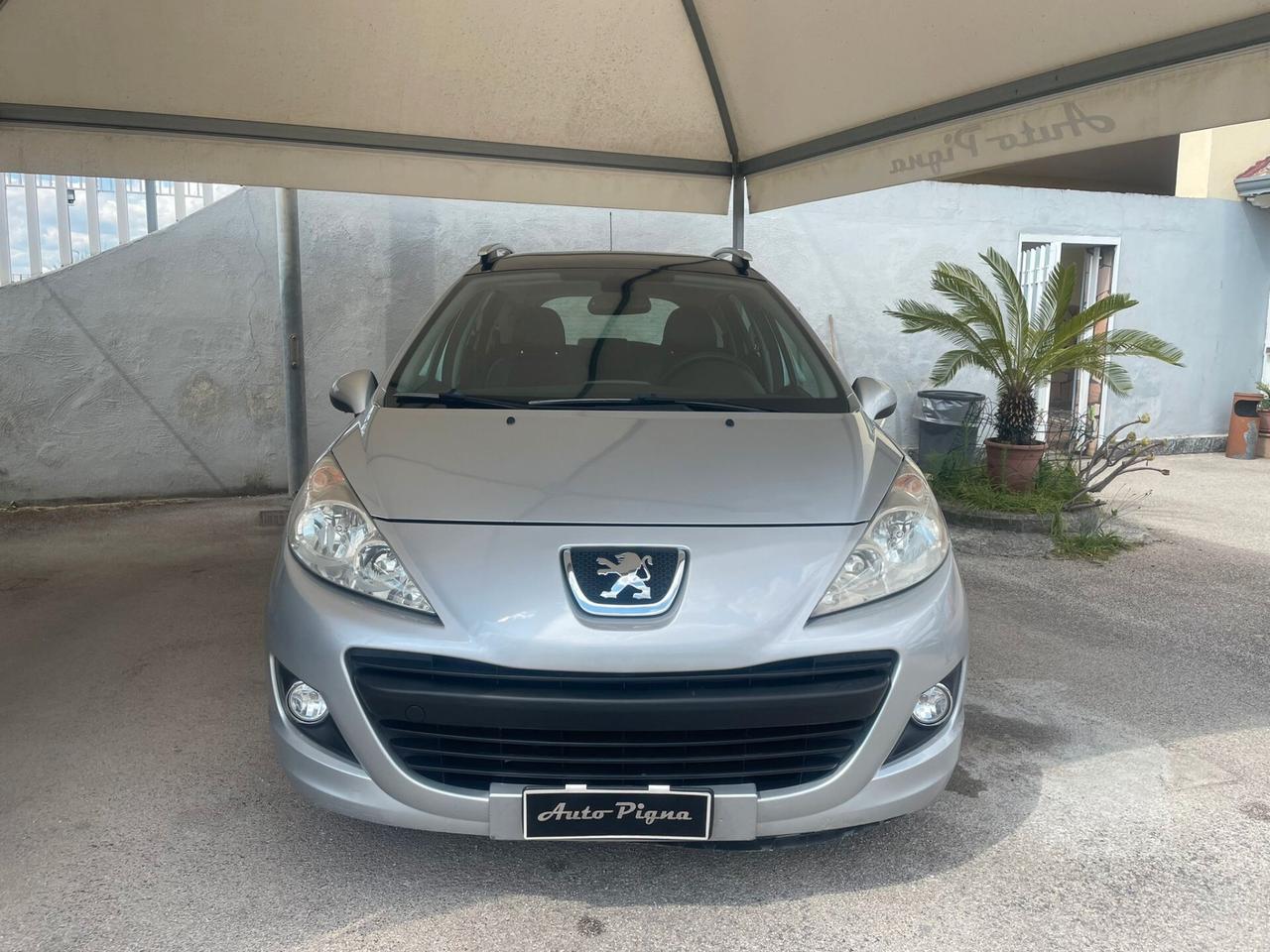 Peugeot 207 1.6 8V HDi 93CV SW Ciel Allure
