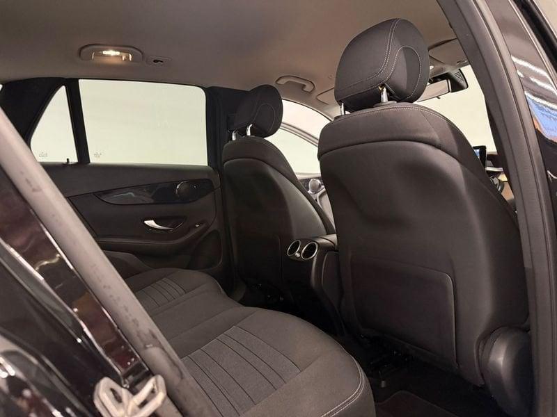 Mercedes-Benz GLC 200 4MaticEQ-Boost Business anche a354€