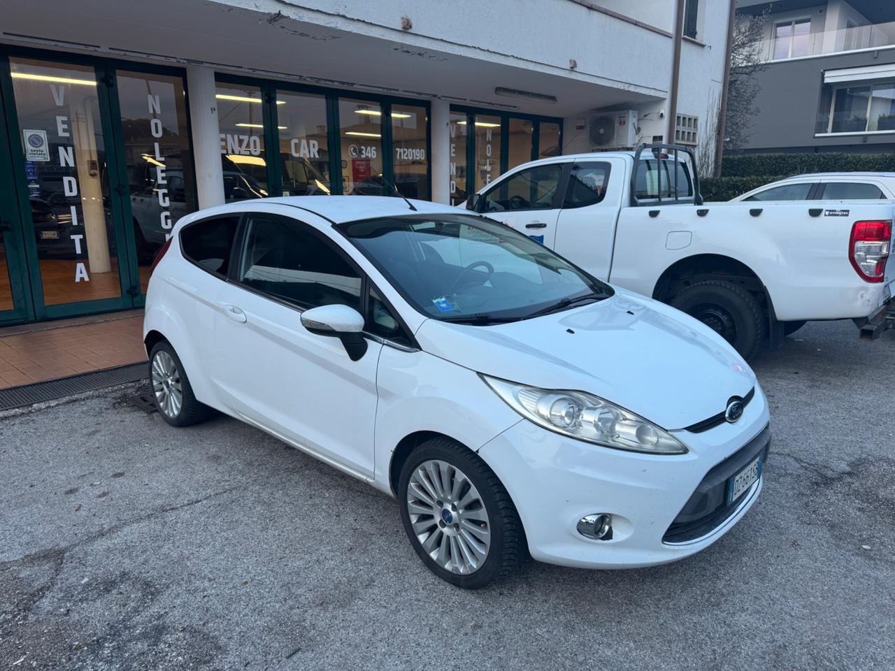 Ford Fiesta Fiesta+ 1.4 TDCi 70CV 3 porte