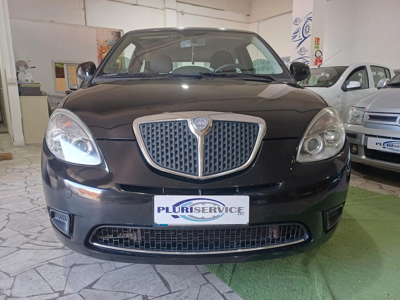 Lancia Ypsilon 1.2 Benzina Diva - 2011