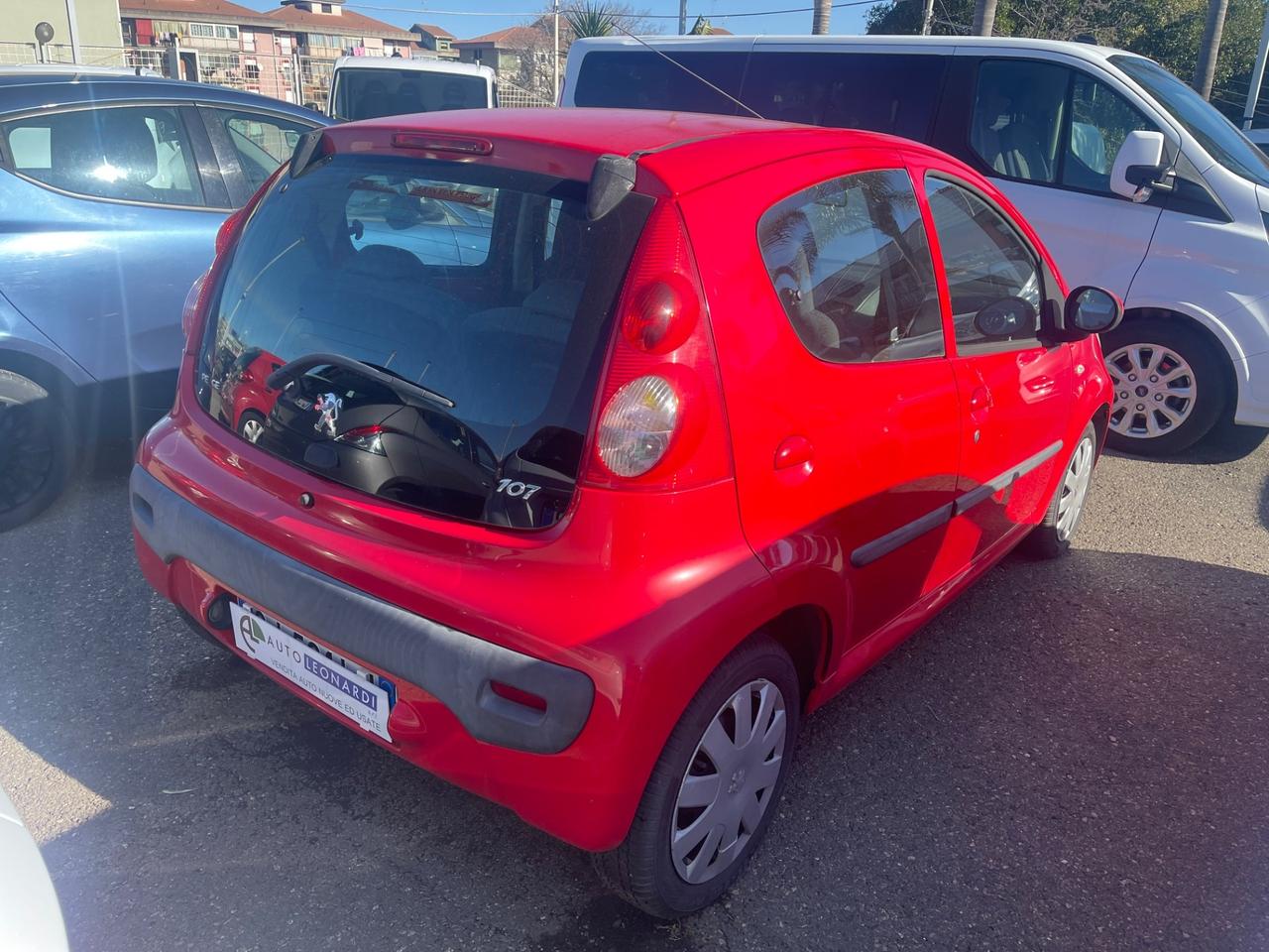 Peugeot 107 1.0 68CV 5p. Desir