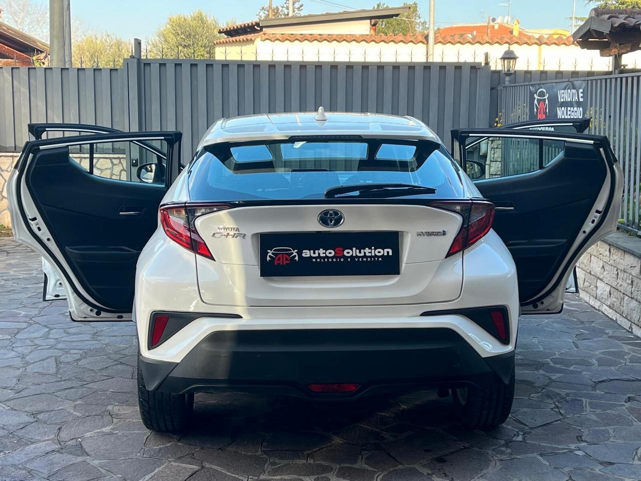 Toyota C-HR 1.8 Hybrid E-CVT Active