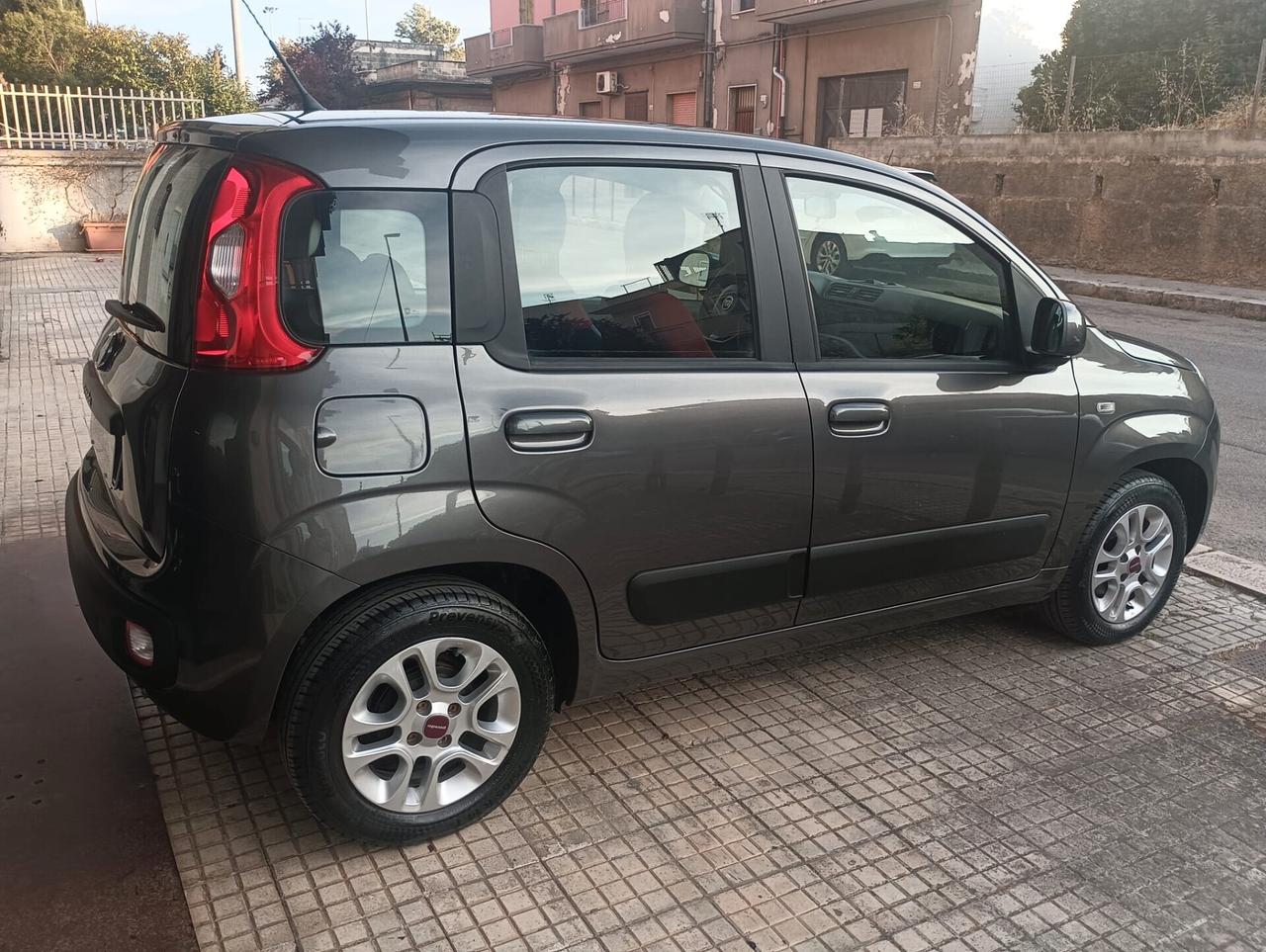 Fiat Panda 1.2 benzina 69 Cv Lounge