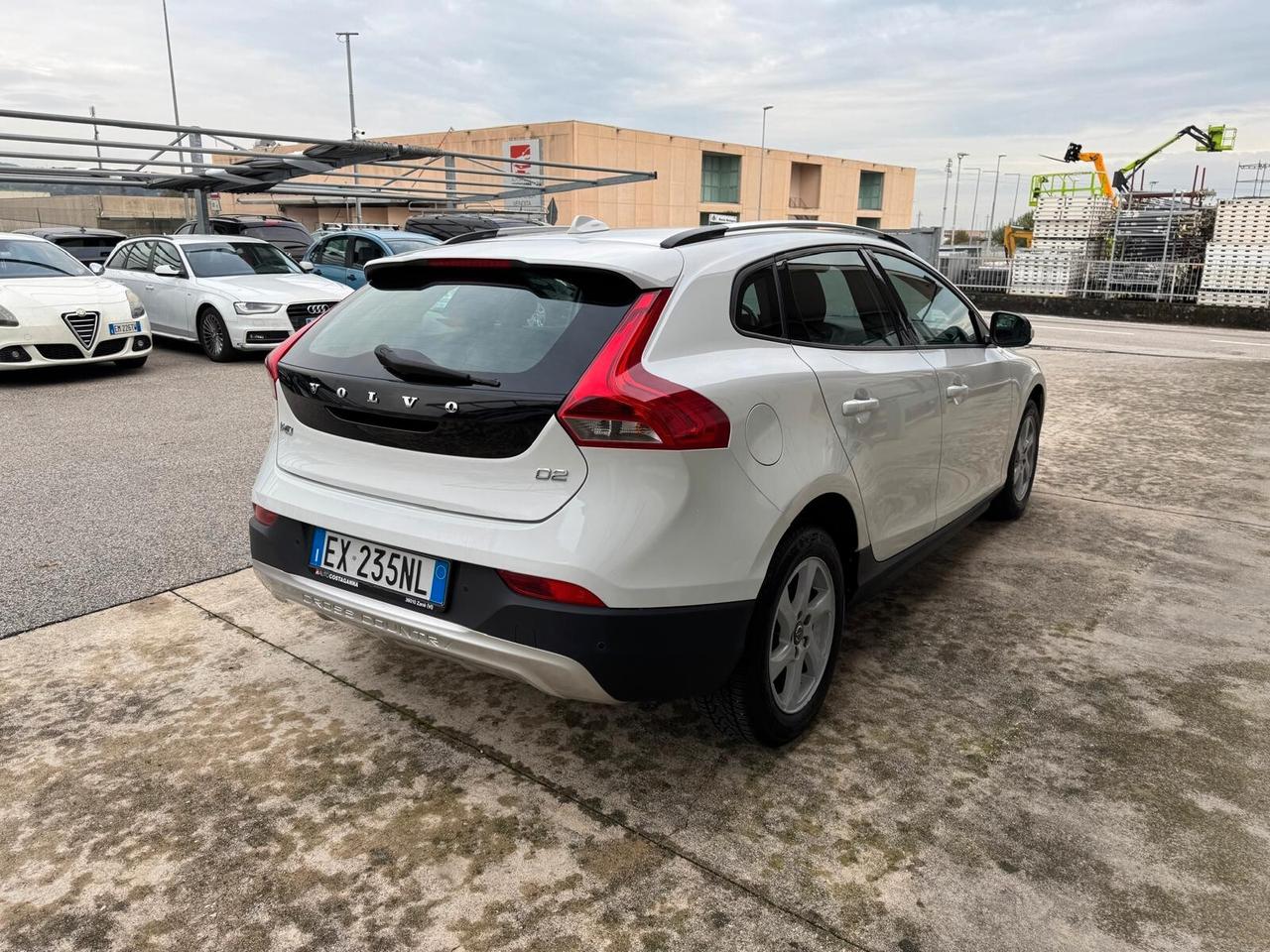 Volvo V40 Cross Country V40 Cross Country D2 1.6 Momentum