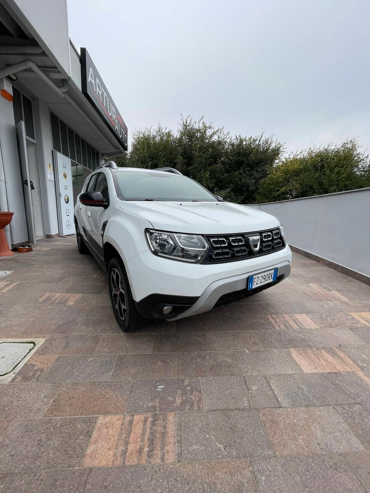 Dacia Duster 1.6 SCe GPL 4x2 Techroad