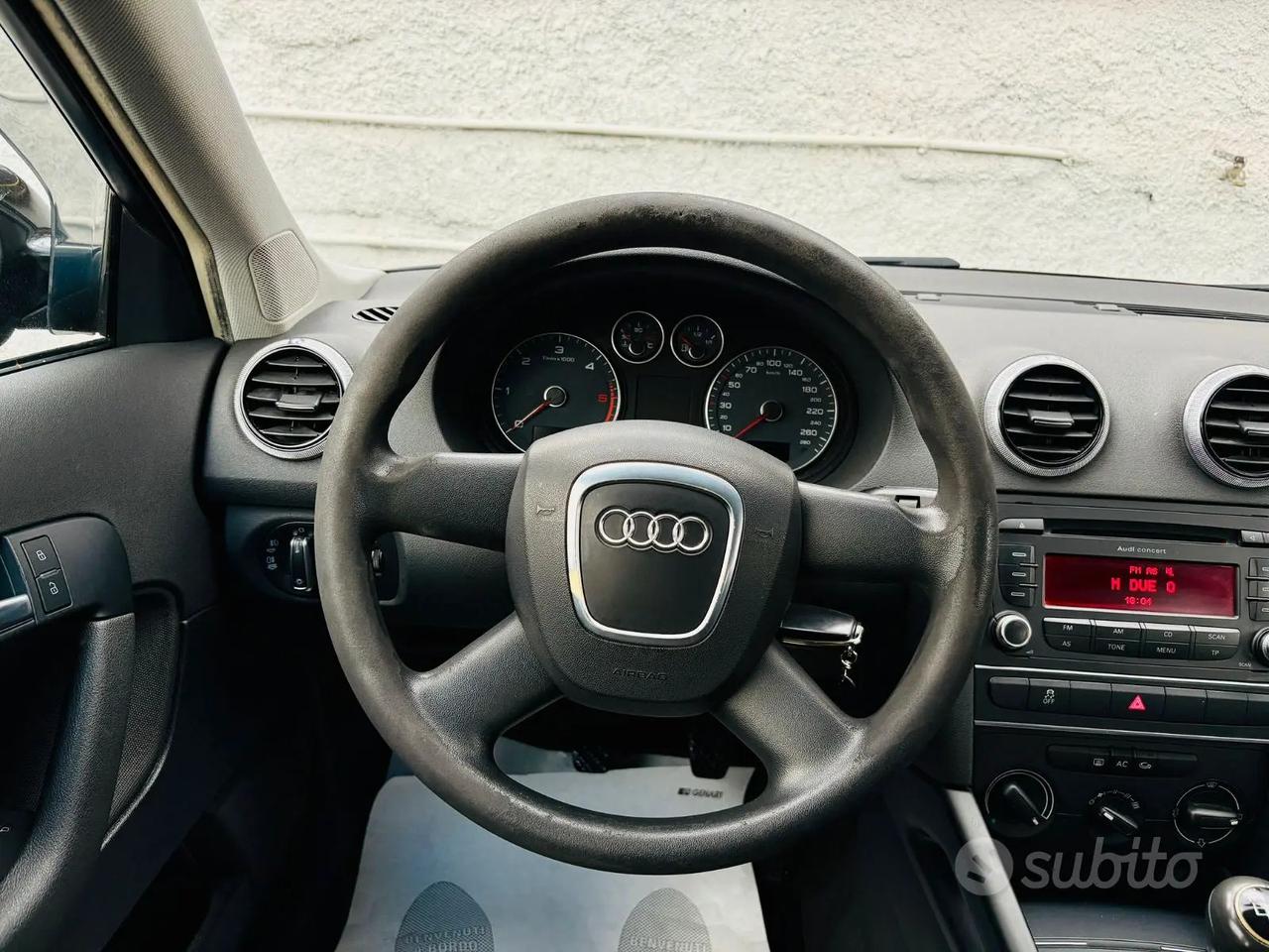 AUDI A3 1.6 TDI SPB AMBIENT PER NEOPATENTATI 90CV