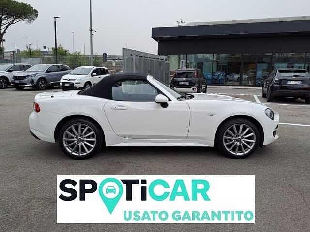 Fiat 124 Spider Lusso 1.4 MultiAir