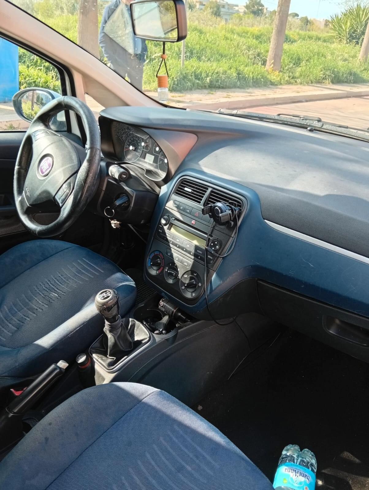 Fiat Grande Punto 1.3 MJT 75 CV 5 porte Dynamic