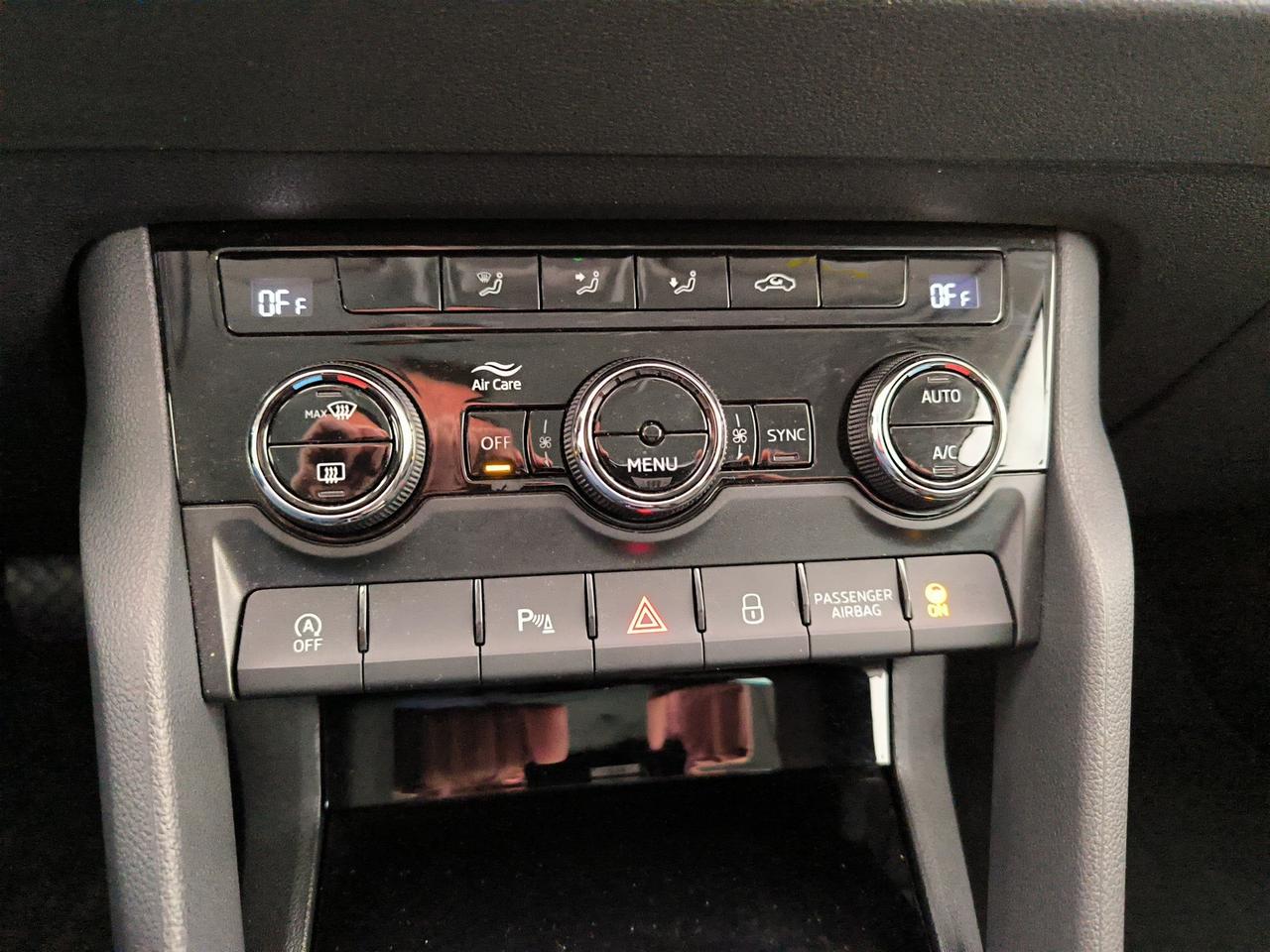 Skoda Karoq 2.0 tdi evo style 115cv dsg