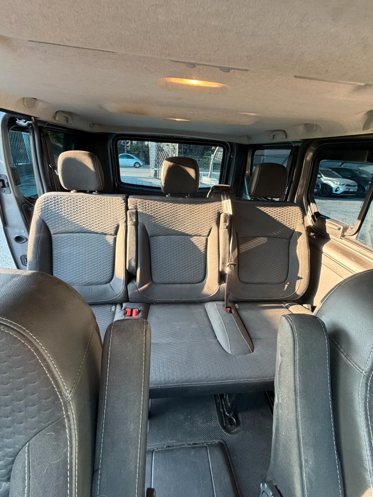 Opel Vivaro 1.6 Biturbo CDTI Combi L1H1 2,9t