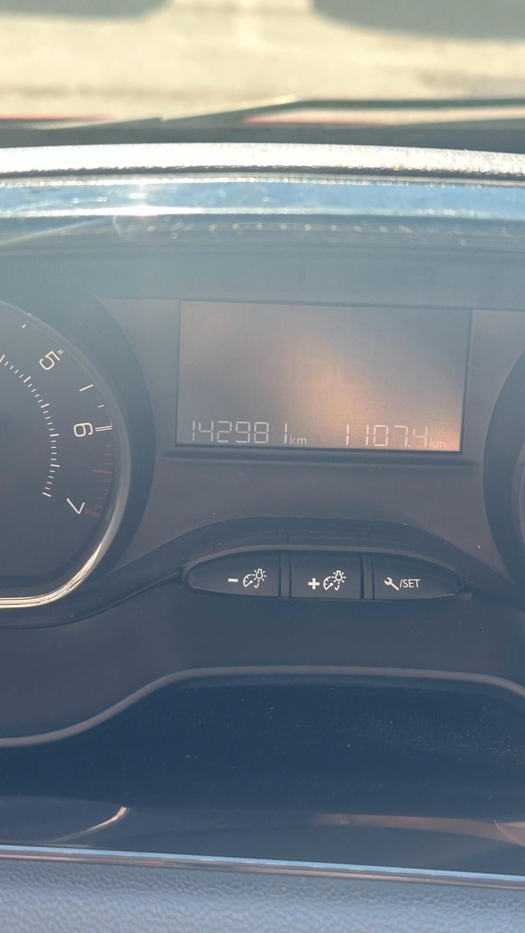Peugeot 208 1.2 VTi 82 CV 3 porte Access