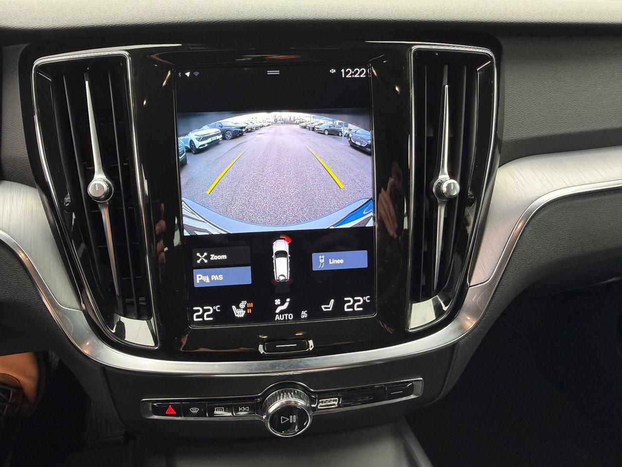 Volvo V60 B4 2.0 197 CV Geartronic Momentum Business Pro