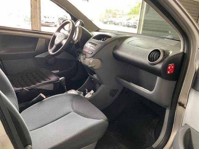 TOYOTA Aygo 1.0 5porte CAMBIO AUTOMATICO