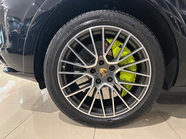 Porsche Cayenne Coupé 3.0 V6 E-Hybrid