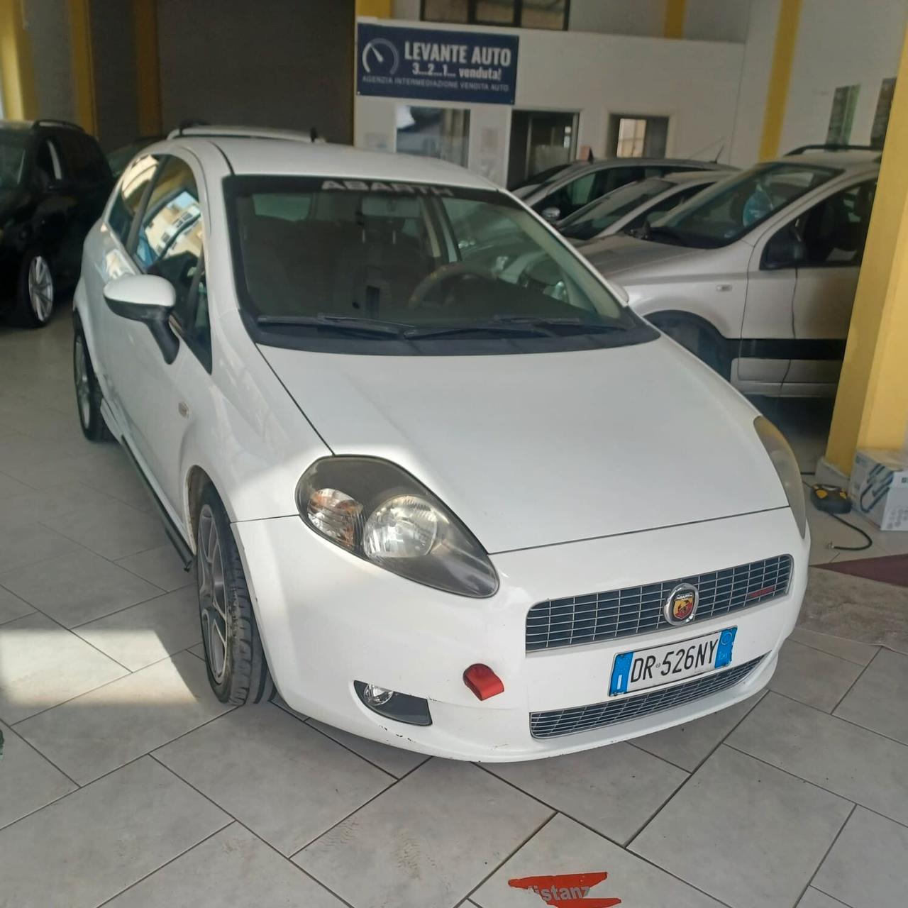 NEOPATENTATI GRANDE PUNTO 1.3MJTD 90CV
