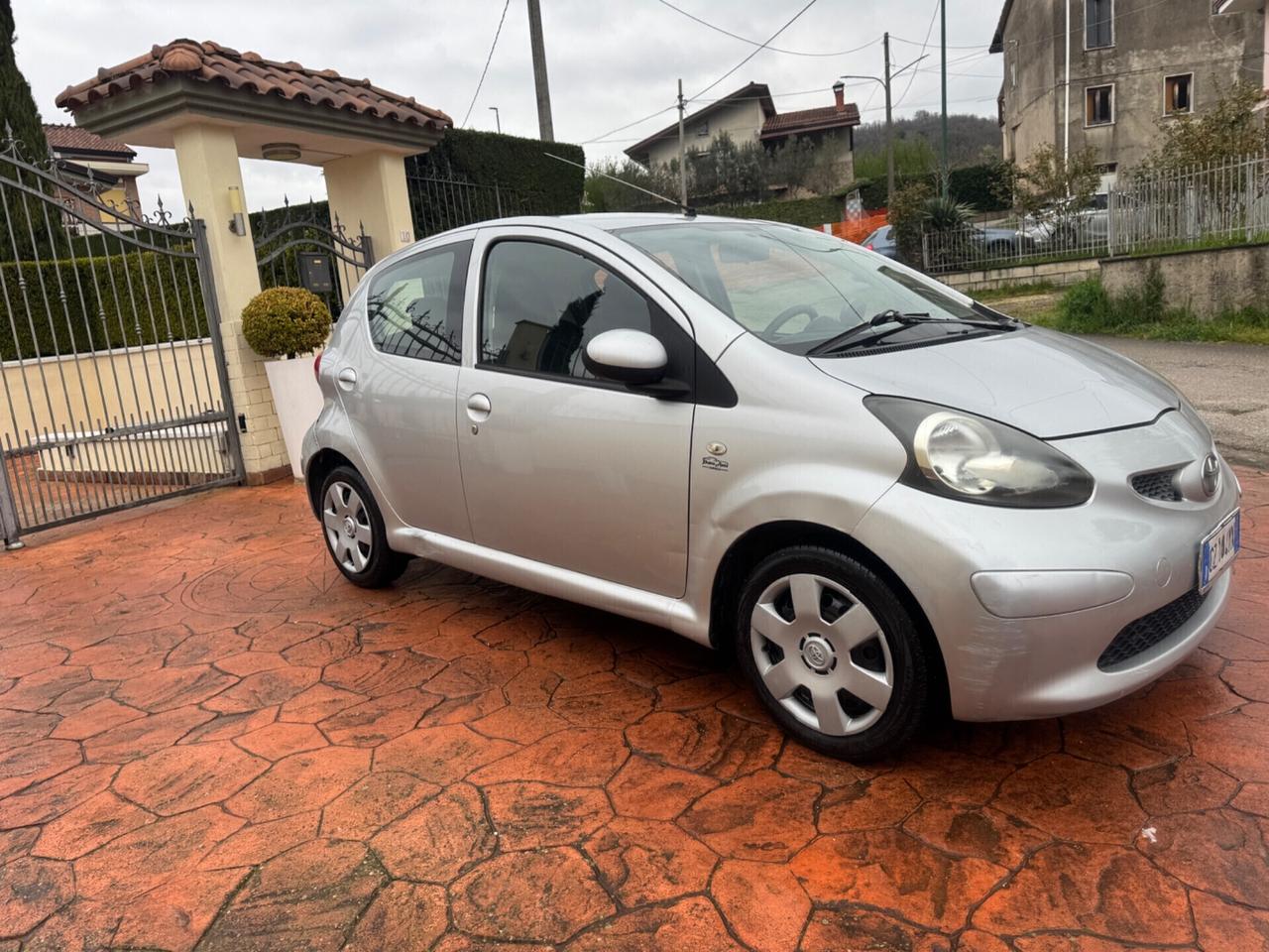 Toyota Aygo 1.0 5porte Consegna tutta Italia