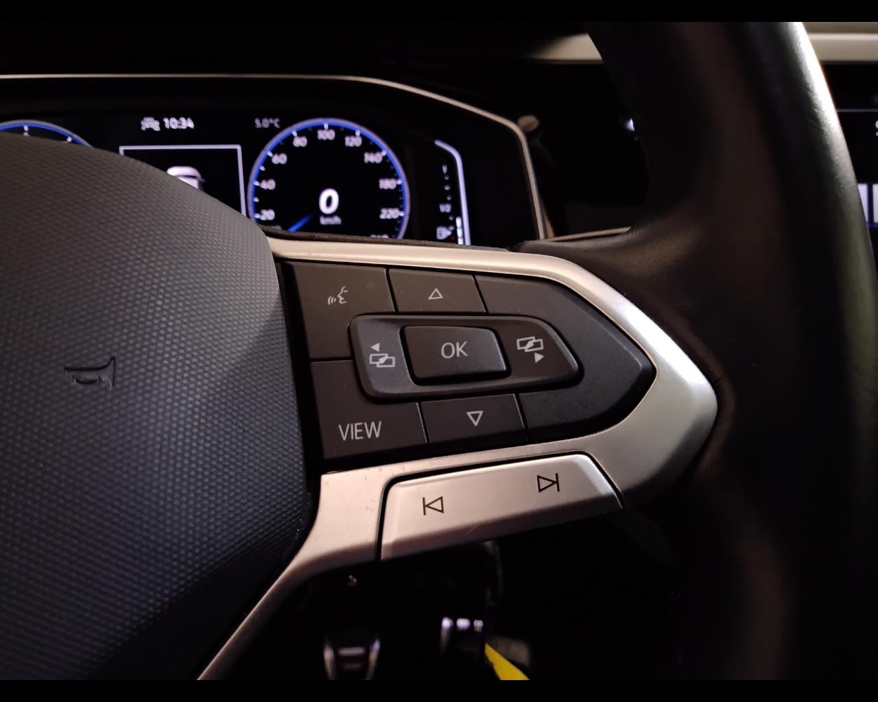 VOLKSWAGEN Taigo - Taigo 1.0 tsi R-Line 110cv