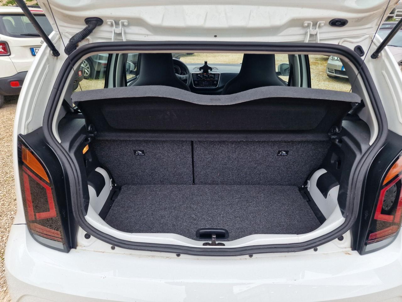 Volkswagen up! 1.0 5p. eco move BlueMotion - km 28000