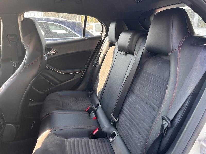 Mercedes-benz GLA 200 d 2.2 Aut 136CV 4Matic Premium NEOPATENTATI 09/2018 EURO 6B