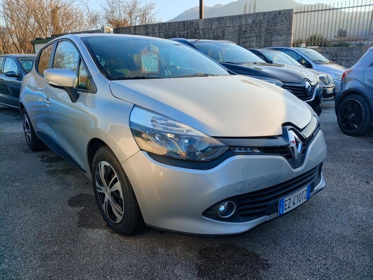 Renault Clio 1.2 75CV GPL 5 porte ( per neopatentati)