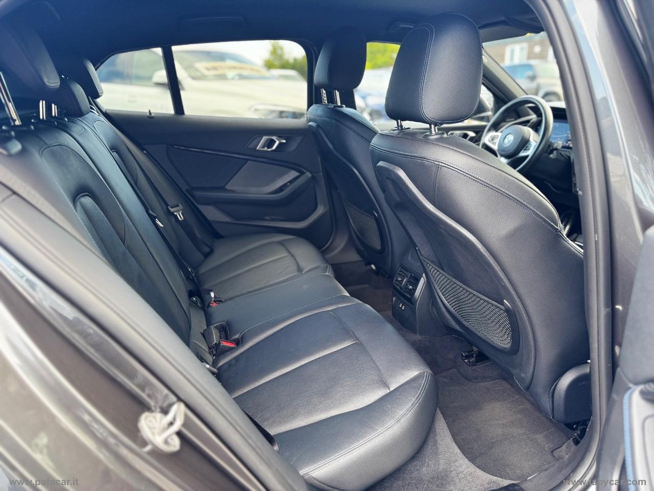BMW 120d xDrive 5p. Msport