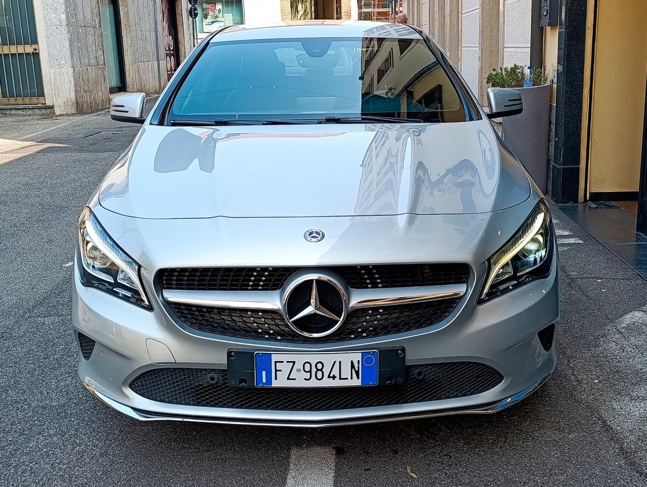 Mercedes-benz CLA 180 Sport