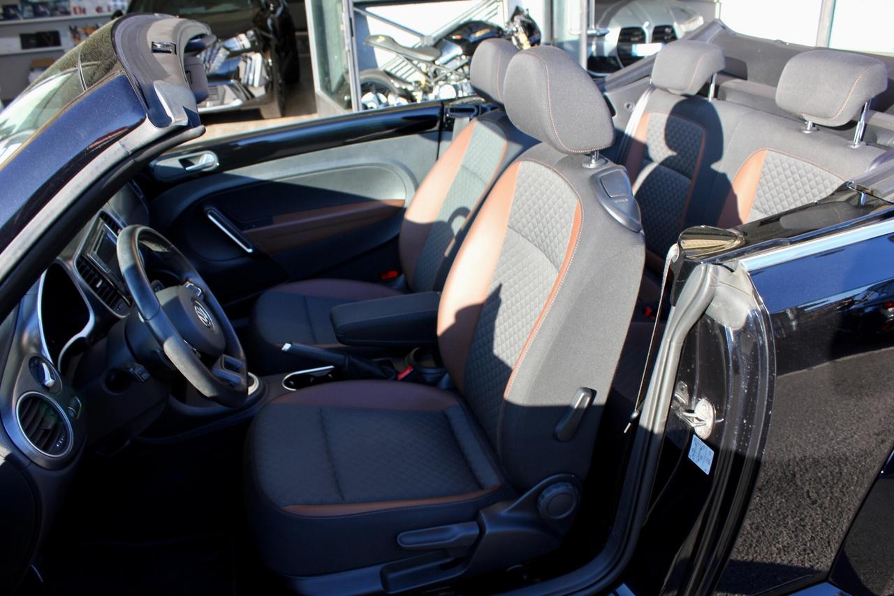 Volkswagen Maggiolino Cabrio 1.2 TSI DSG 105CV NAVY SENSORI
