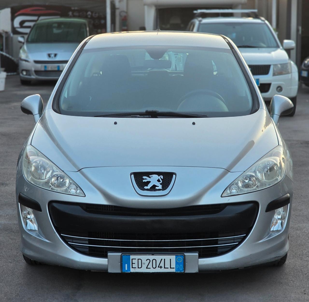 Peugeot 308 1.6 HDi 90CV 5p. Tecno