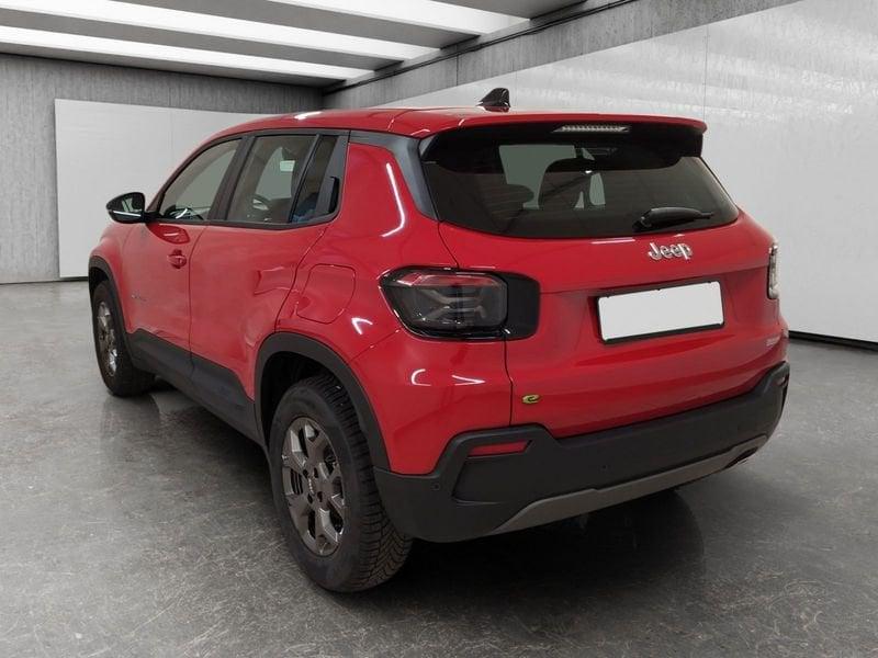 Jeep Avenger 1.2 turbo e-hybrid mhev Longitude fwd 110cv edct6
