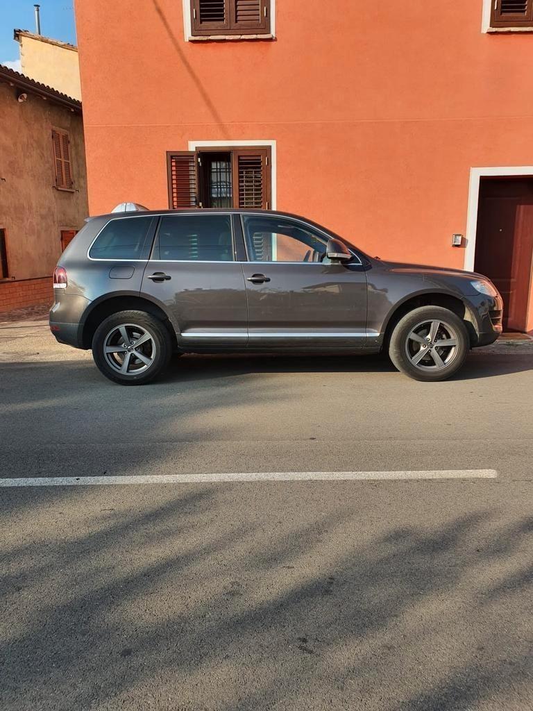 Volkswagen Touareg 2.5 TDI automatica