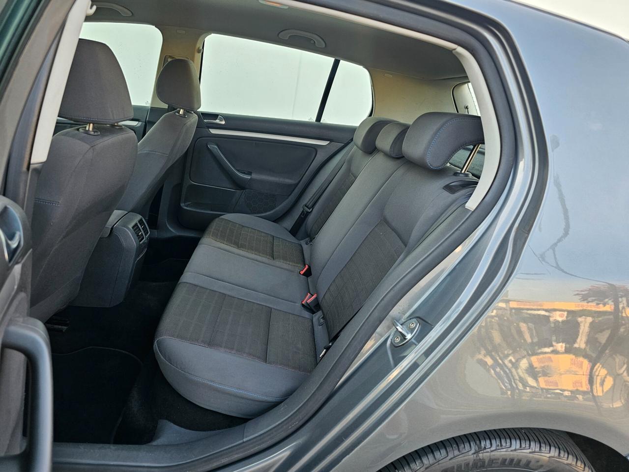 Volkswagen Golf 1.9 TDI 5p. Comfortline