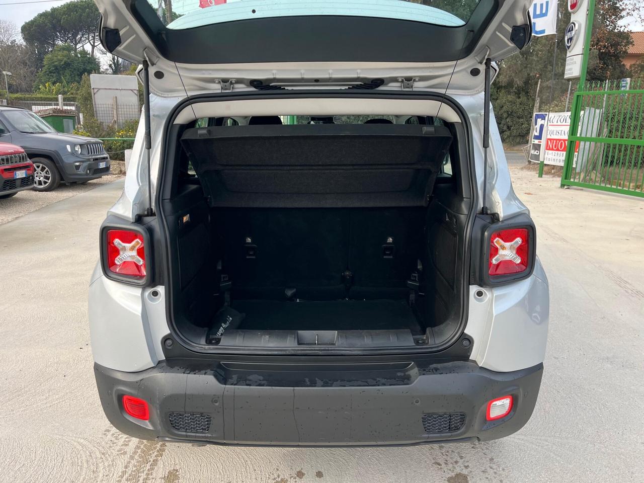 Jeep Renegade 1.6 Mjt 130 CV Business