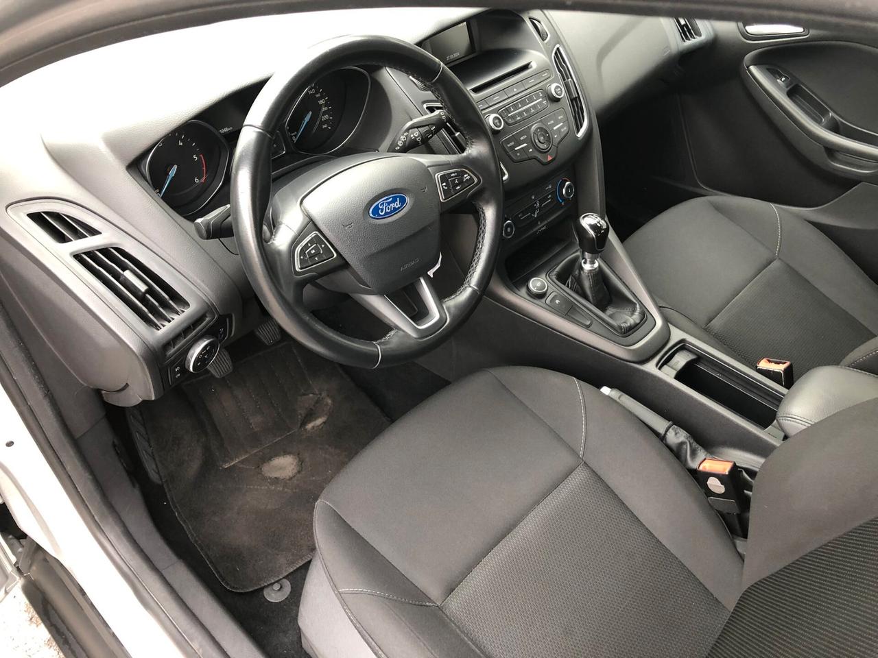 FORD FOCUS 1.5 TDCi 120cv Business s&s – PDC/EURO6B