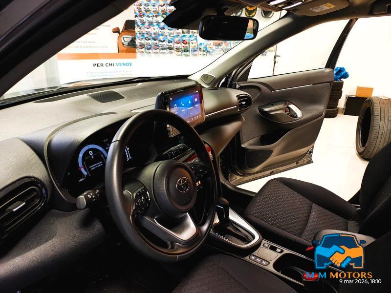 Toyota Yaris Cross 1.5h Active fwd 115cv e-cvt