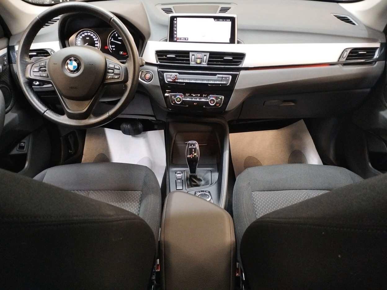 BMW X1 F48 2019 sdrive18d auto * 86.000 KM *