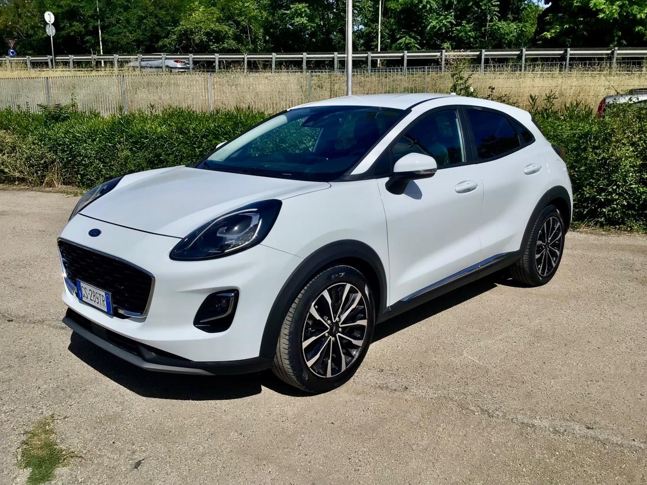 Ford Puma 1.0 EcoBoost Hybrid 125 CV Titanium