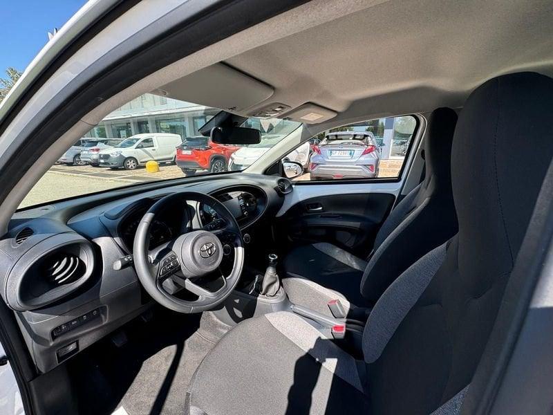 Toyota Aygo X 1.0B (72 CV) Active