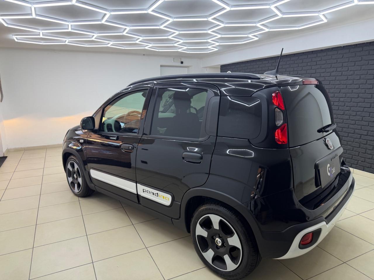Fiat Pandina Hybrid Cross KM0 ITA FULL