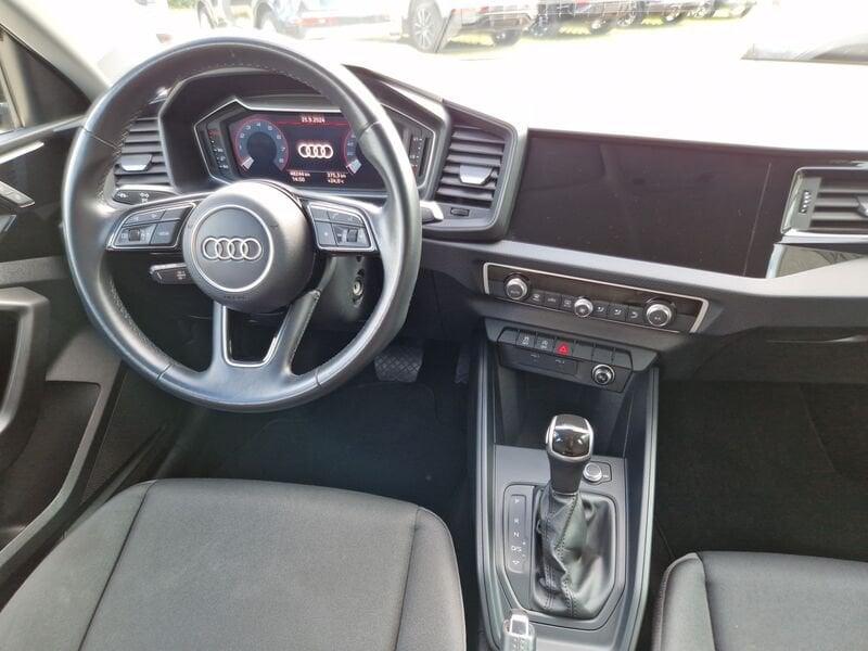 Audi A1 CITYCARVER 30 TFSI S TRONIC