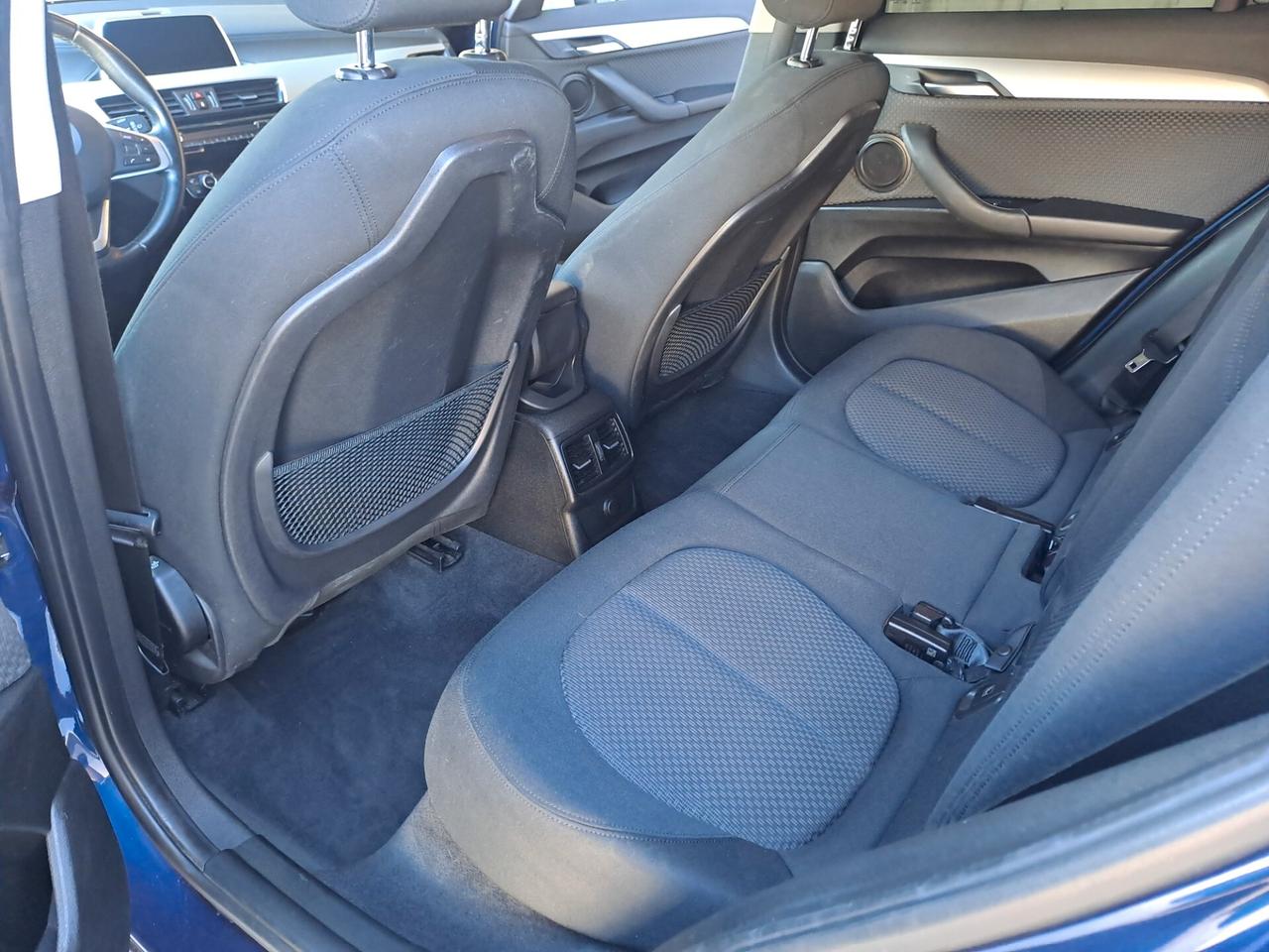 Bmw X2 sDrive18d Business-X