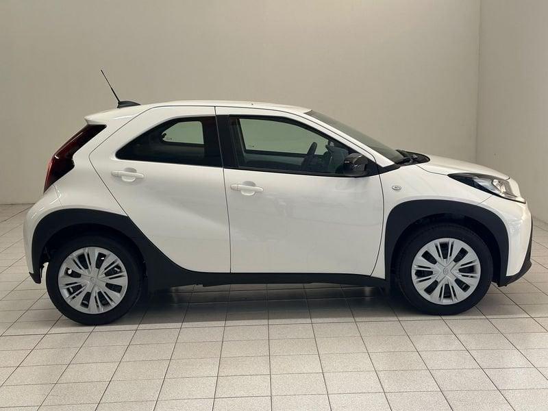 Toyota Aygo X Aygo X 1.0 VVT-i 72 CV 5 porte Active