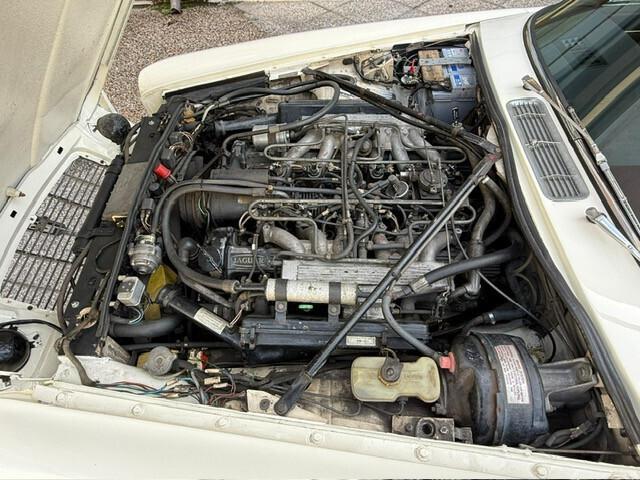 Jaguar XJ12 5.3 ASI iniection