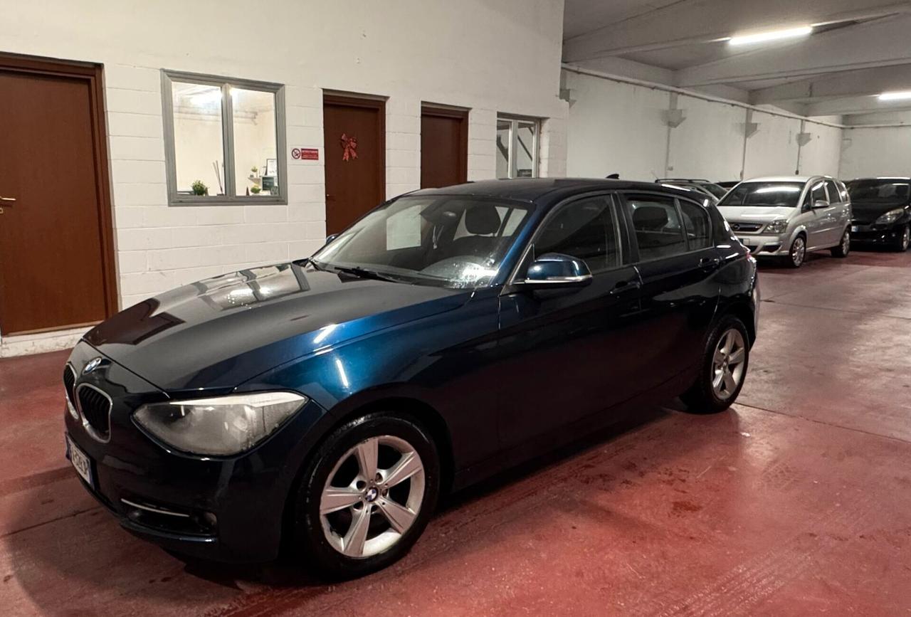 Bmw 120 120d 5p. Msport