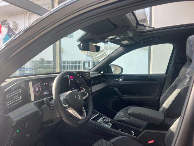 VOLKSWAGEN Tiguan 2.0 TDI 150 CV DSG R-Line Plus da ?519,00 mensili