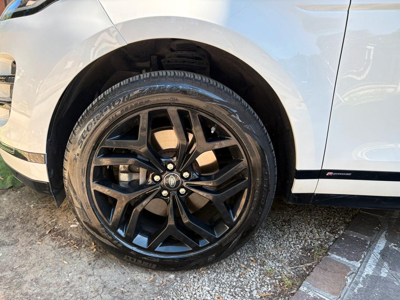 Land Rover Range Evoque 2.0D I4-L.Flw 150 CV R-Dynamic S