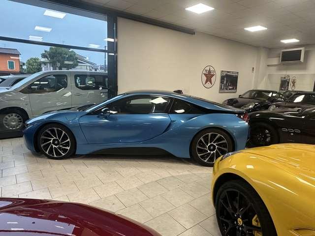 BMW i8 Coupe 1.5 auto