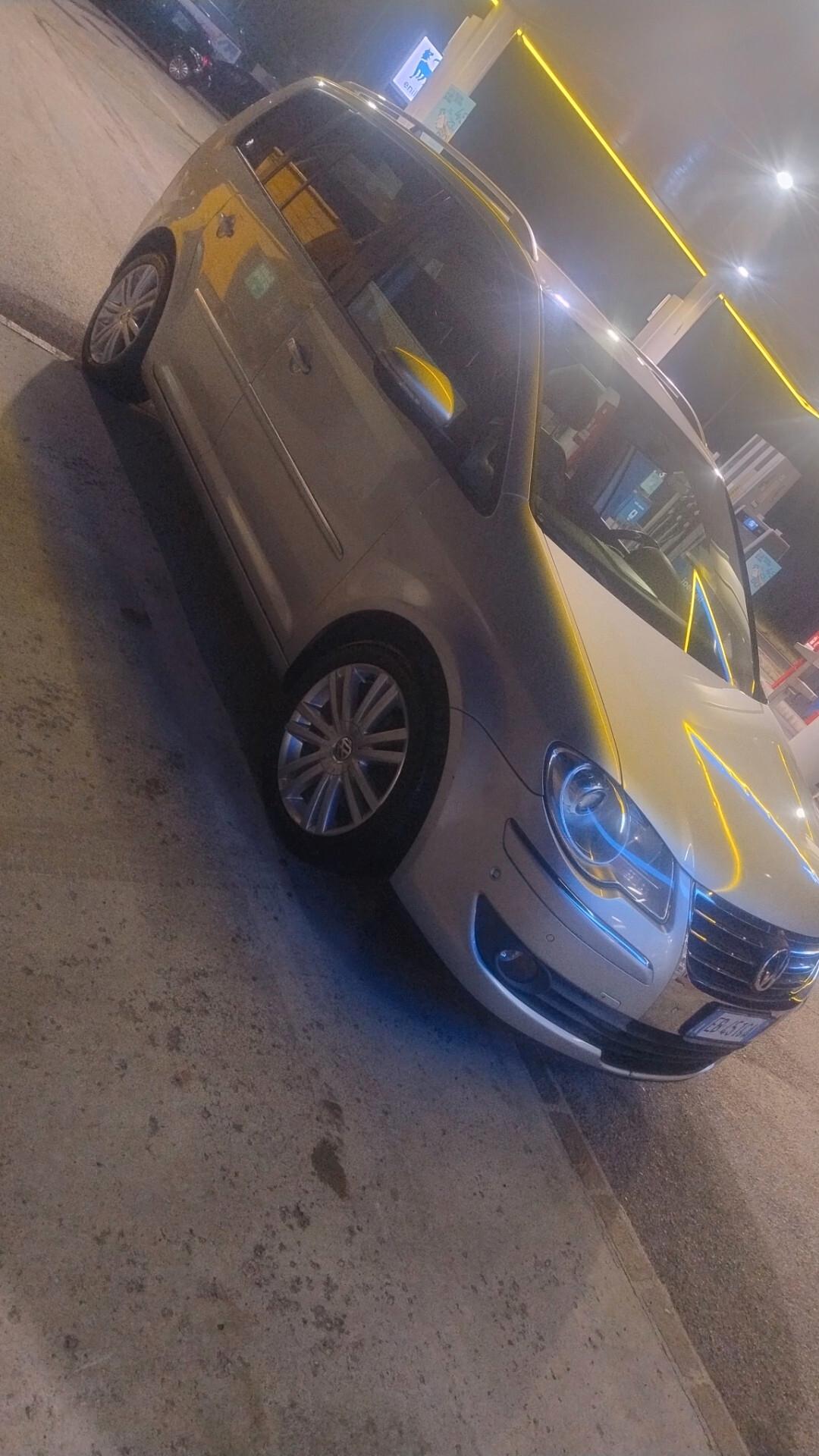 Volkswagen Touran 2.0 TDI 140 CV Highline