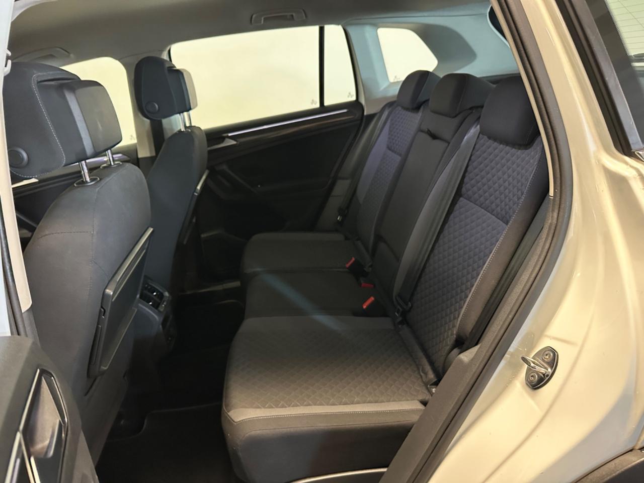 VOLKWAGEN TIGUAN 2.0 TDI 150CV DSG R-LINE